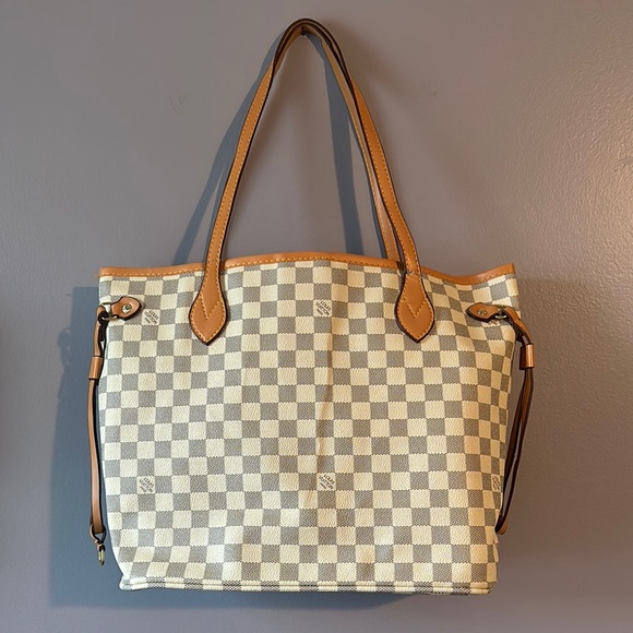 Cream and Brown Tote with Checkered Pattern and Tan Leather Trim - Picture 2 of 8